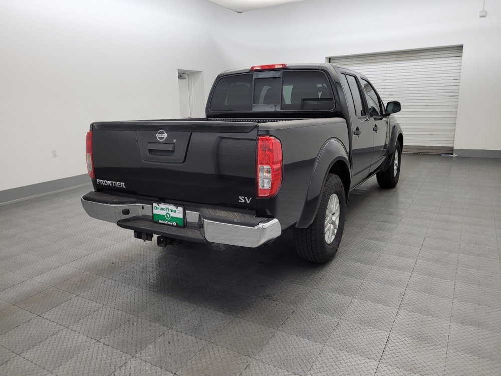 Used 2016 Nissan Frontier SV RWD image 9