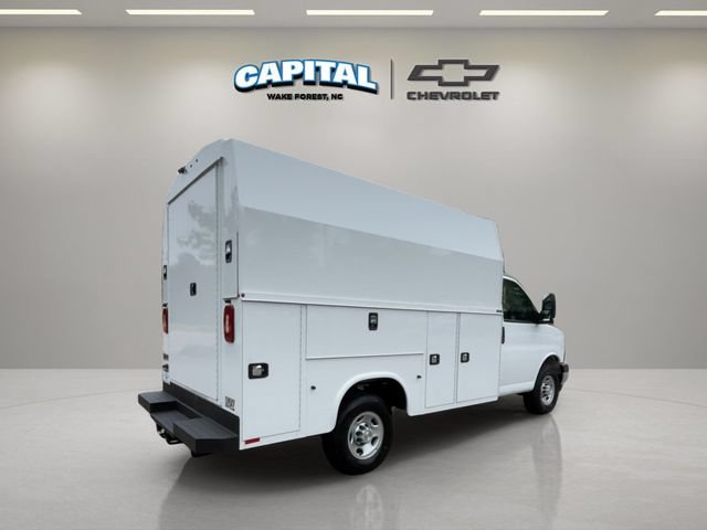 New 2025 Chevrolet Express 3500 w/ Power Convenience Package RWD image 5