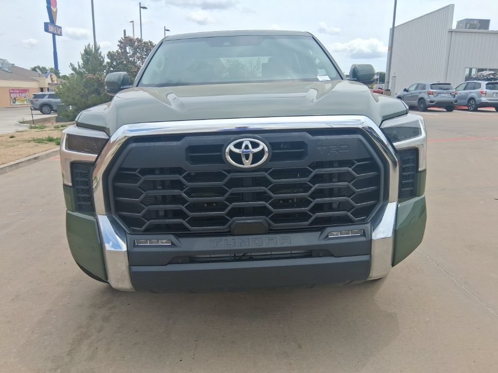 New 2023 Toyota Tundra SR5 w/ TRD Off-Road Premium Package RWD image 8