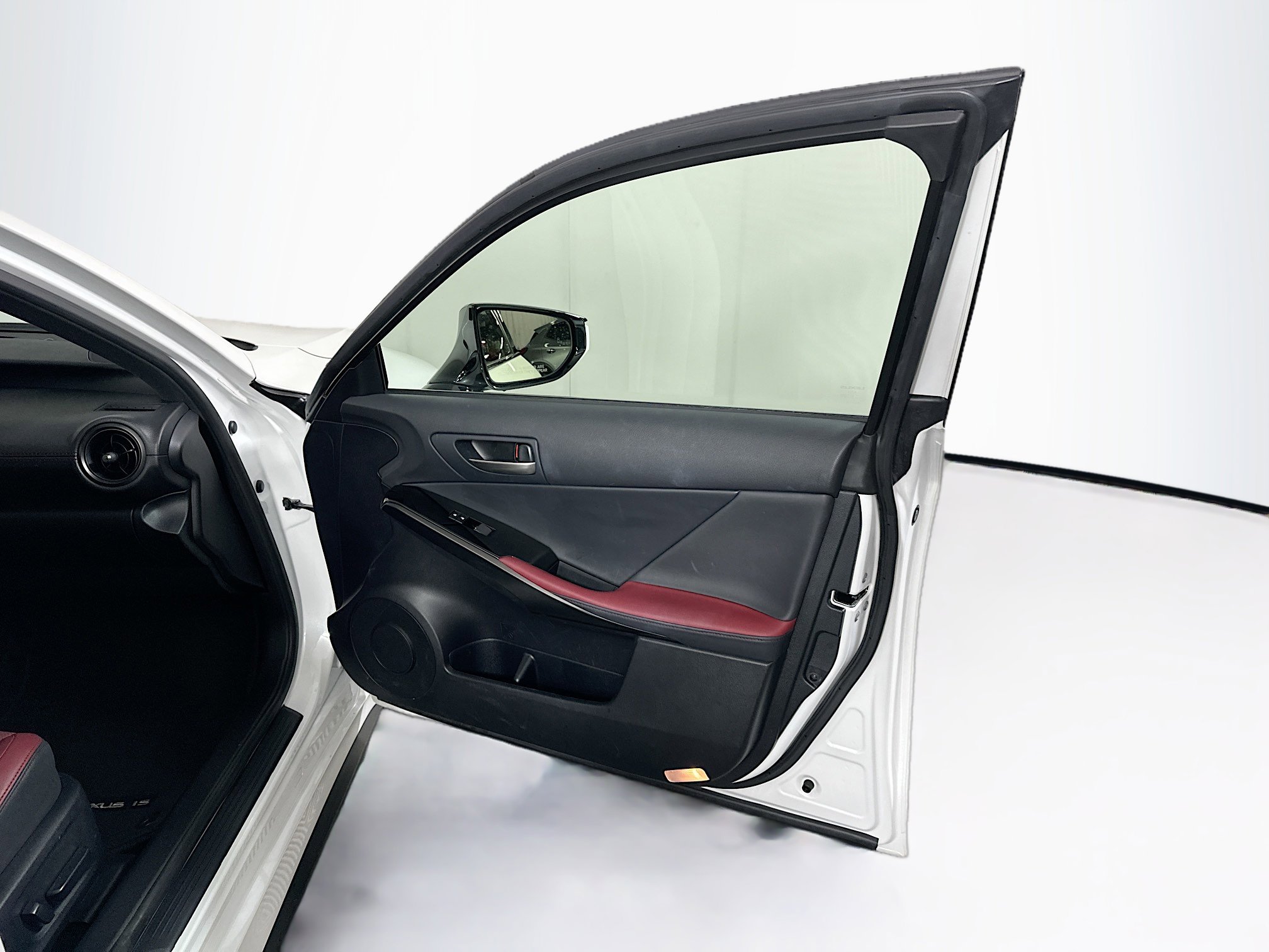 Used 2025 Lexus IS 300 w/ Comfort Package image 33