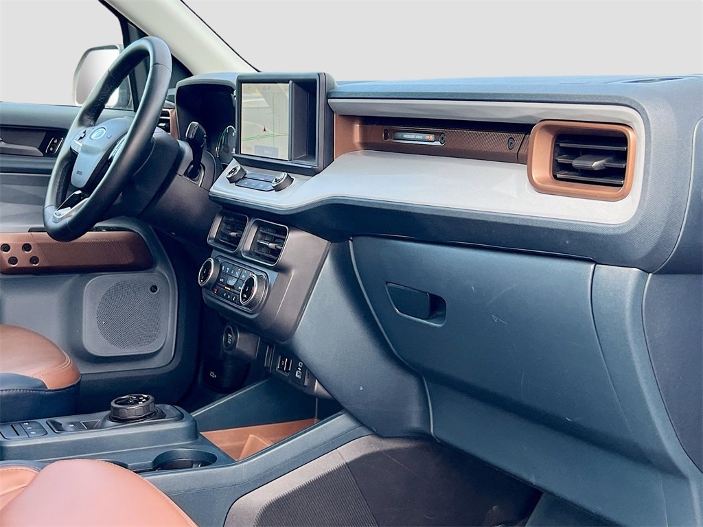 Used 2023 Ford Maverick Lariat w/ Lariat Luxury Package image 29