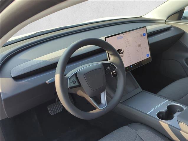 Used 2025 Tesla Model 3 RWD image 9