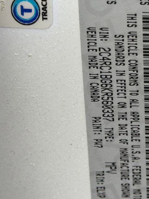 Used 2019 Chrysler Pacifica Touring-L image 27