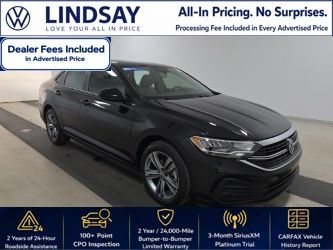 Used 2023 Volkswagen Jetta SE FWD image 3