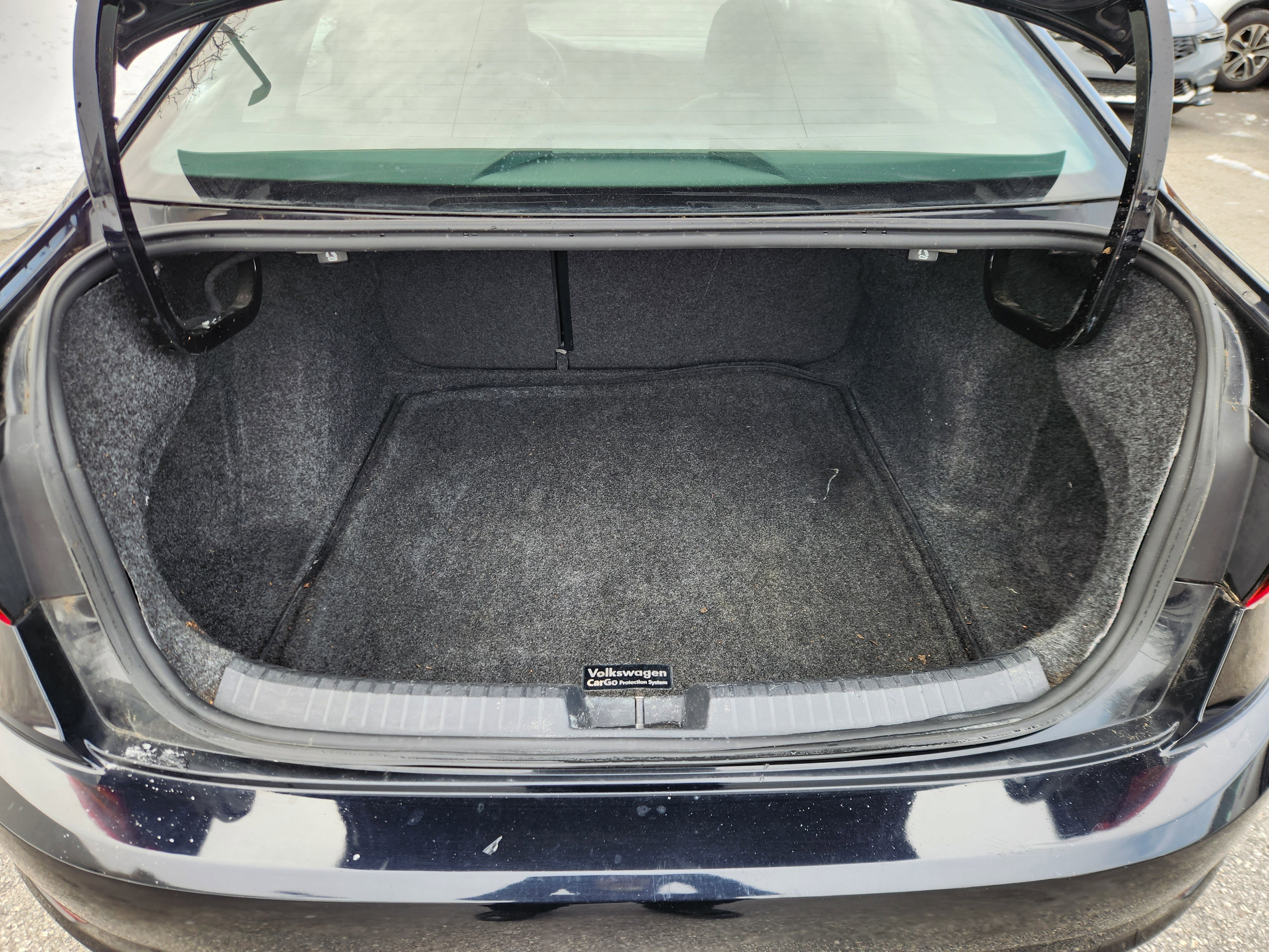 Used 2019 Volkswagen Jetta SEL image 19