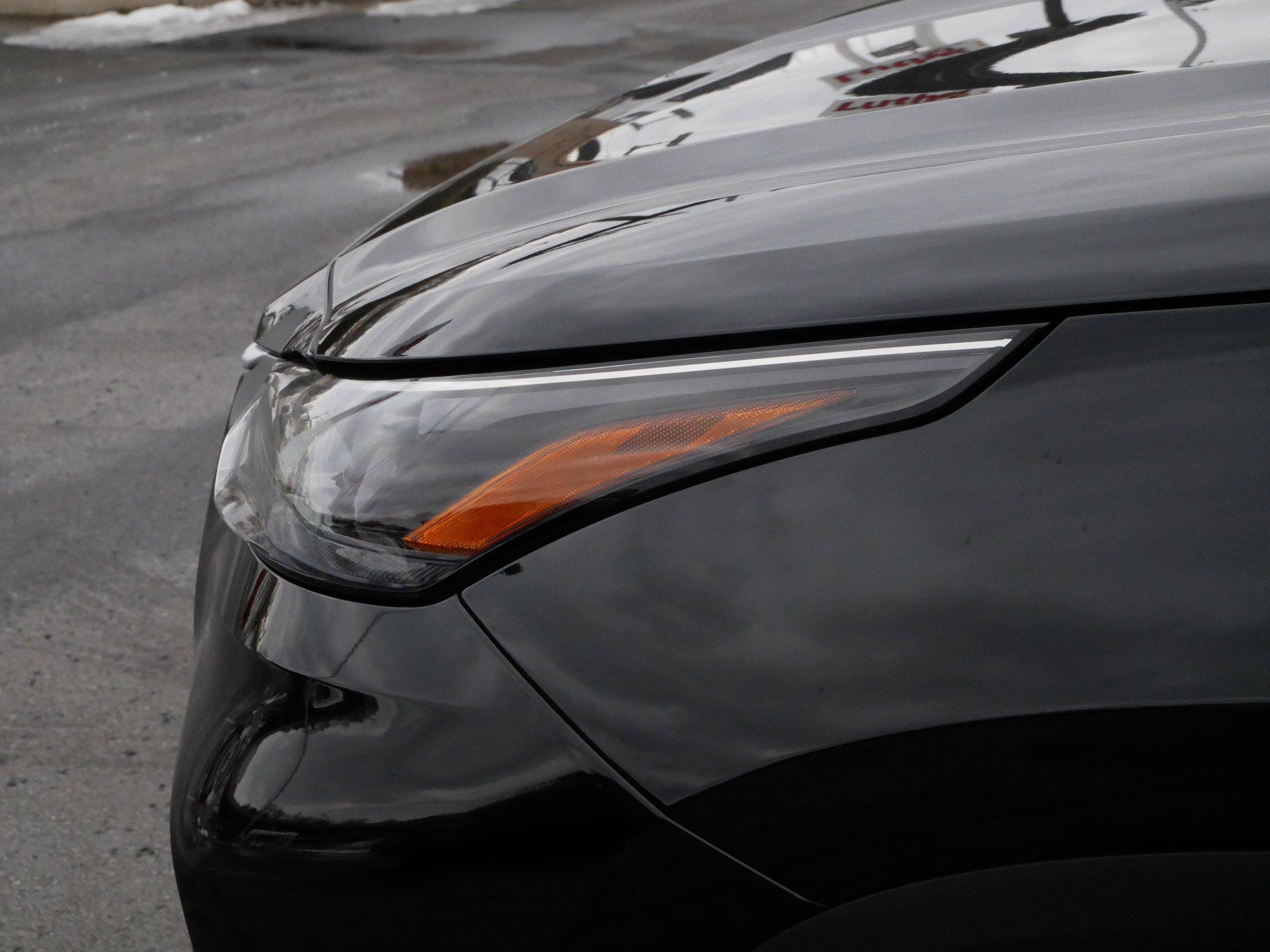 Certified 2026 Toyota Highlander XLE image 16