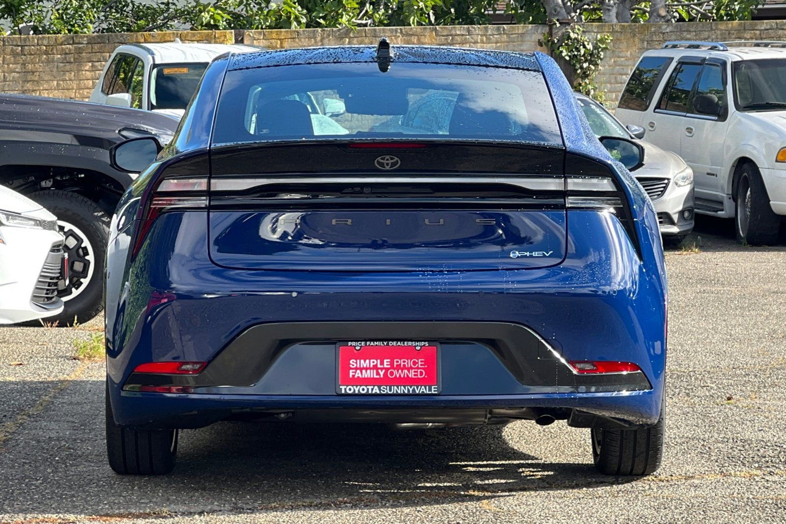 New 2026 Toyota Prius Plug-In Hybrid FWD image 8