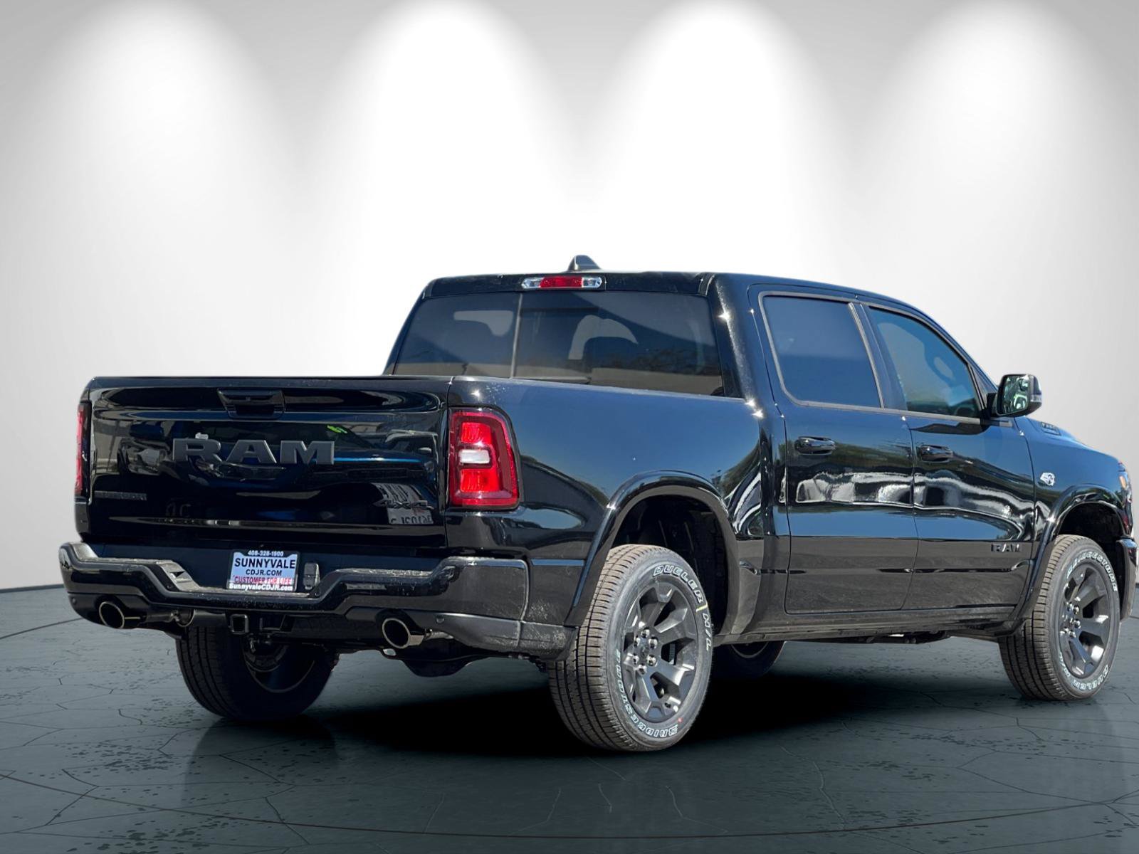 New 2026 RAM 1500 Big Horn w/ Night Edition AWD/4WD image 4