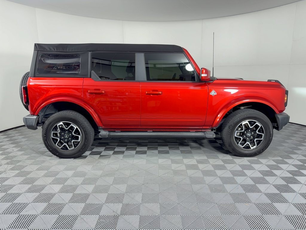 Used 2023 Ford Bronco Outer Banks AWD/4WD image 8