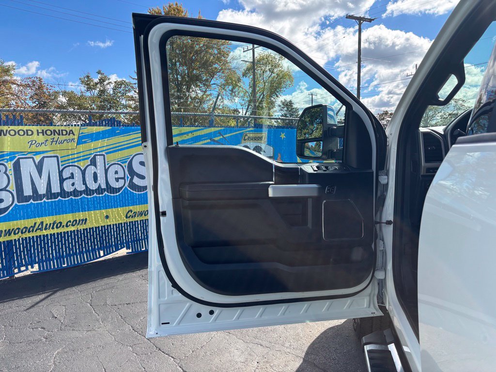 Used 2022 Ford F250 Lariat w/ Chrome Package AWD/4WD image 12