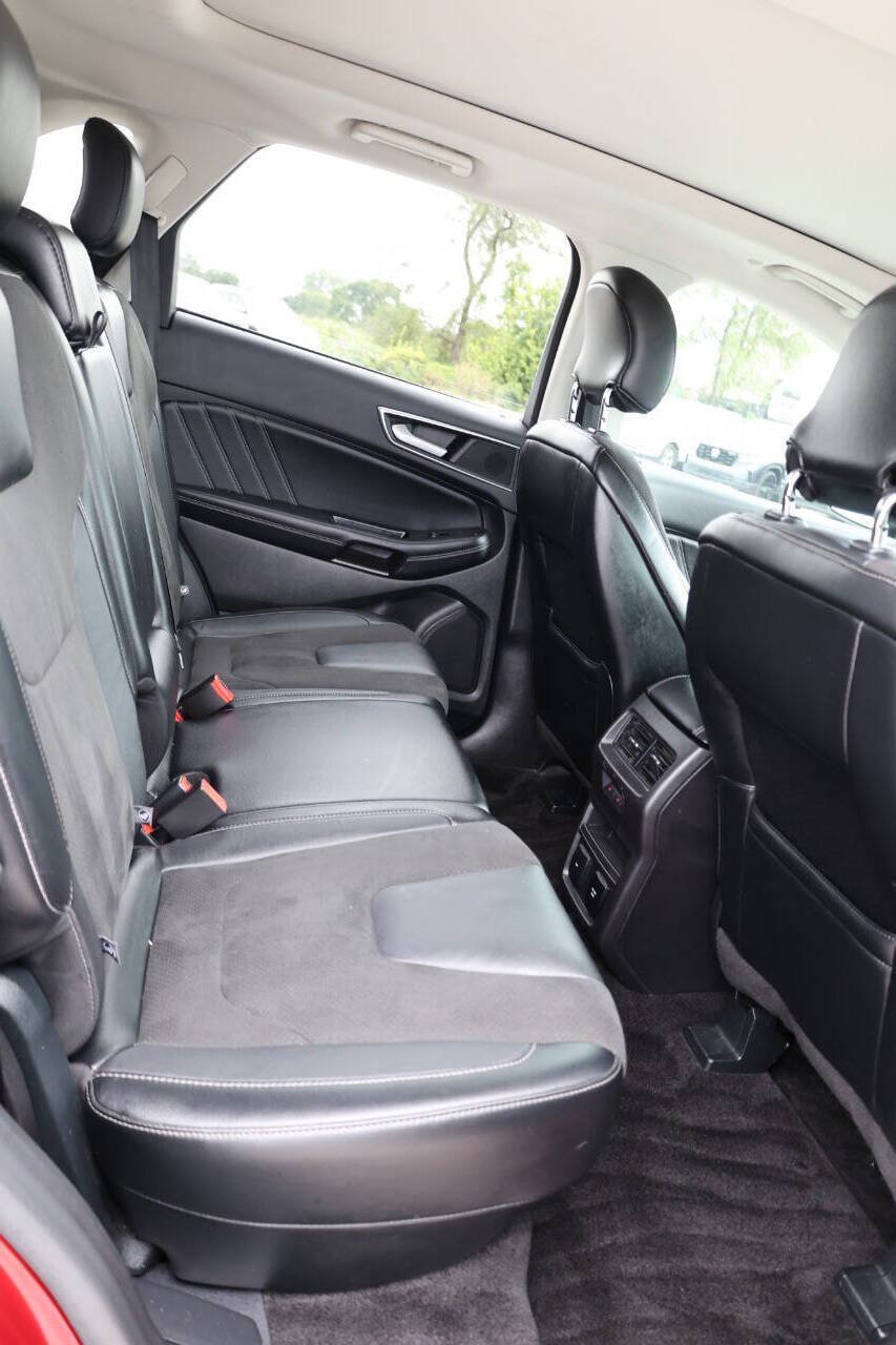 Used 2016 Ford Edge Sport w/ Equipment Group 401A AWD/4WD image 16