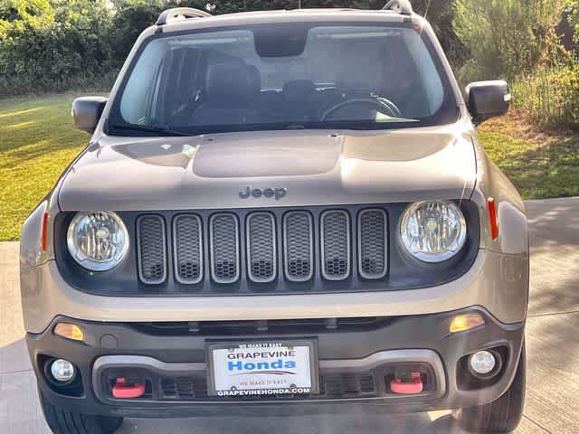 Used 2016 Jeep Renegade Trailhawk w/ Premium Trailhawk Package AWD/4WD image 7