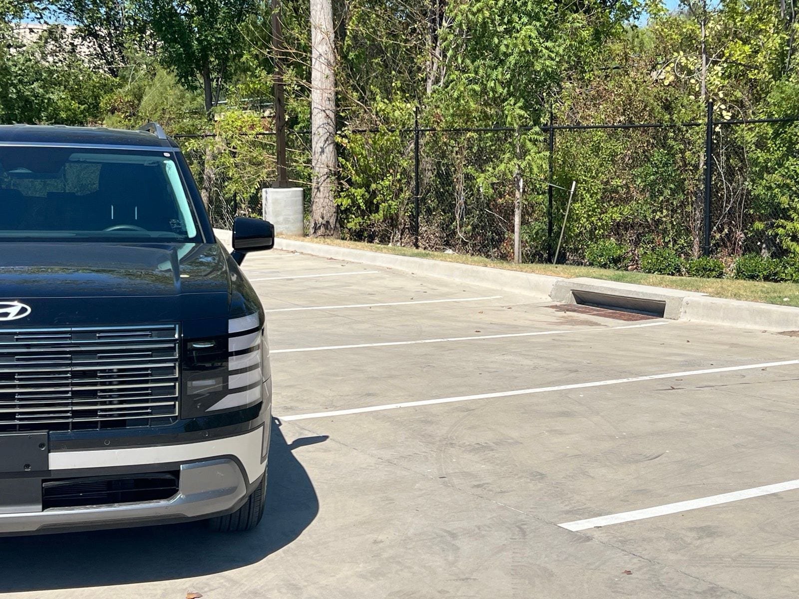 Used 2026 Hyundai Palisade SEL FWD image 3
