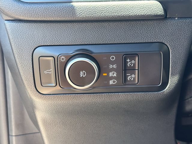Used 2025 Ford Escape ST-Line Select AWD/4WD image 31