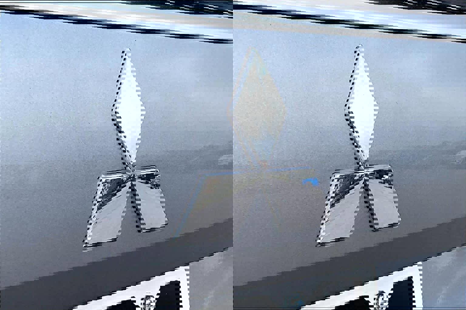 Used 2019 Mitsubishi Outlander SEL image 30