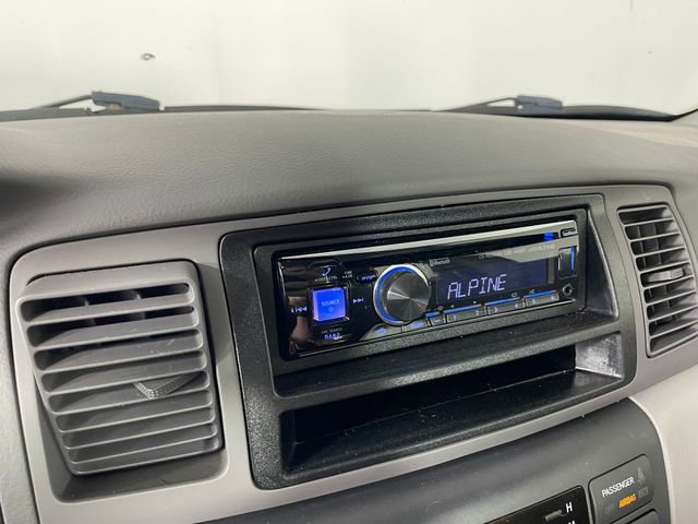 Used 2005 Toyota Corolla CE FWD image 7