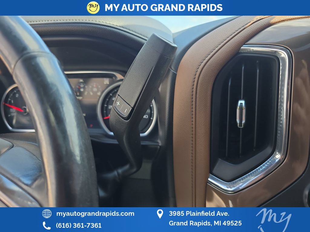 Used 2019 Chevrolet Silverado 1500 High Country w/ Technology Package AWD/4WD image 26