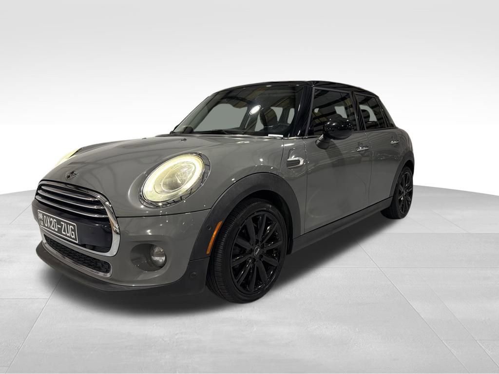 Used 2018 MINI Cooper 4-Door Hardtop video 1