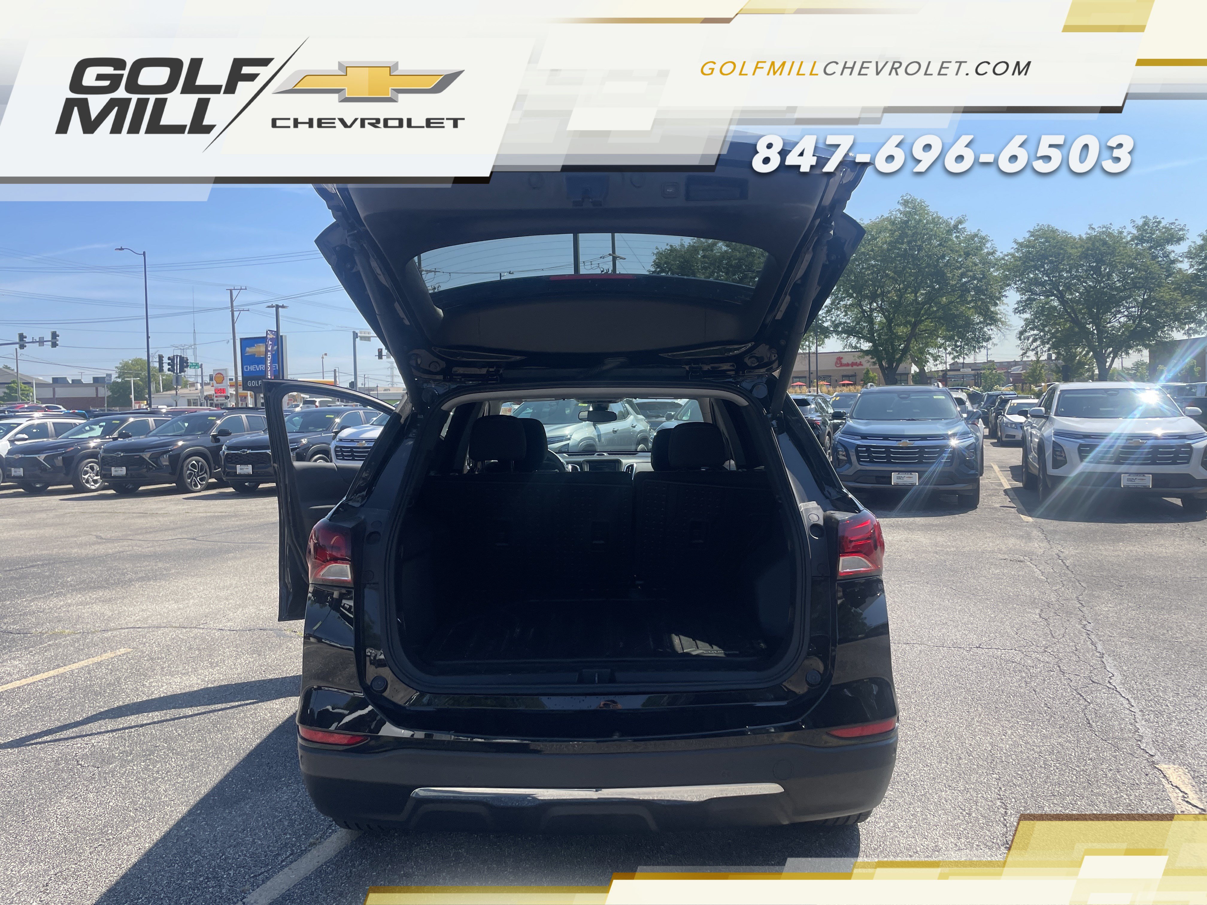 Certified 2024 Chevrolet Equinox LT w/ LPO, Floor Liner Package FWD image 12