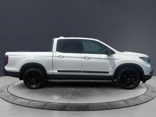 Used 2023 Honda Ridgeline Black Edition image 6