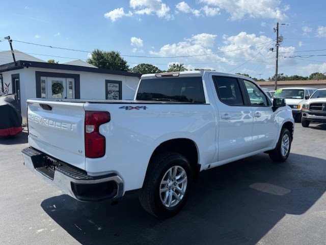 Used 2020 Chevrolet Silverado 1500 LT w/ Convenience Package image 6