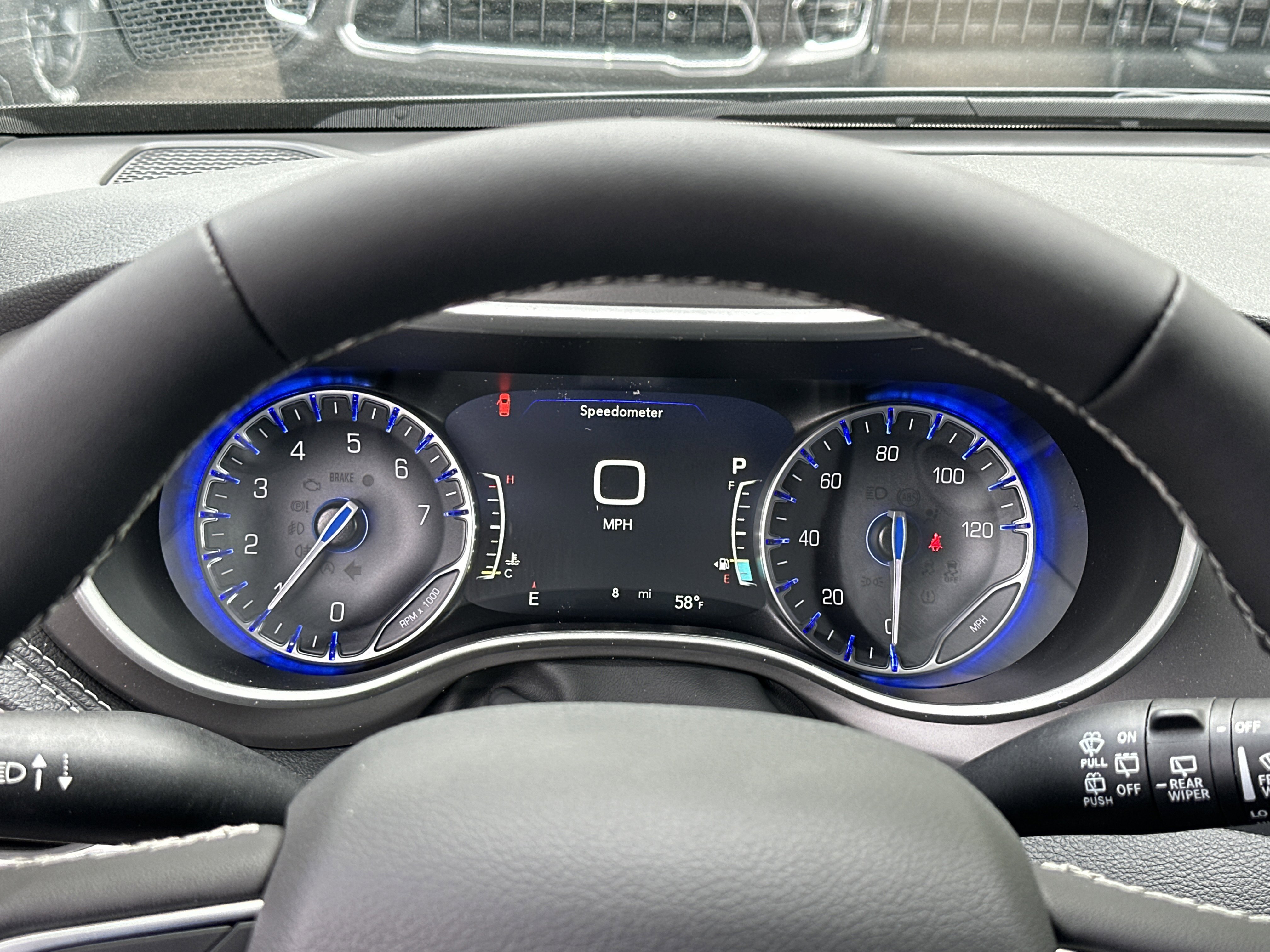 New 2027 Chrysler Pacifica Select FWD image 10