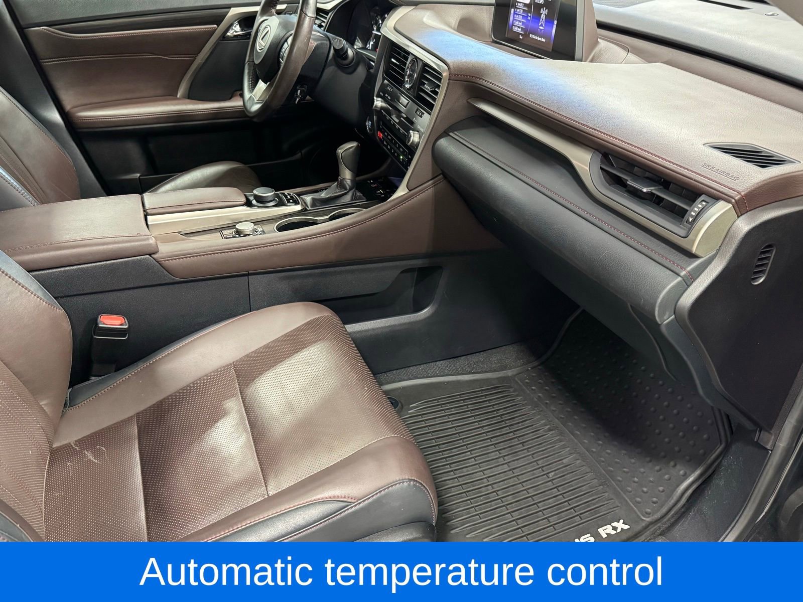 Used 2017 Lexus RX 350 AWD w/ Premium Package image 24