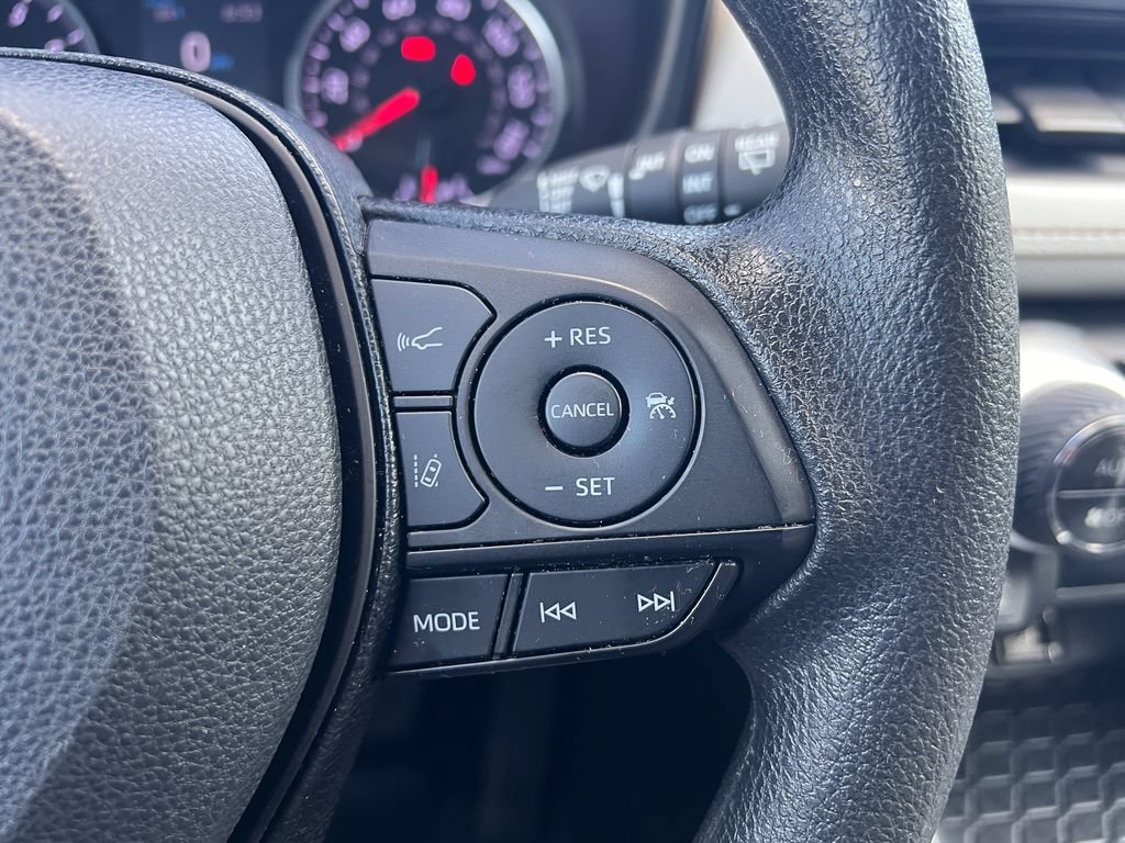 Used 2019 Toyota RAV4 XLE w/ Protection Package FWD image 25