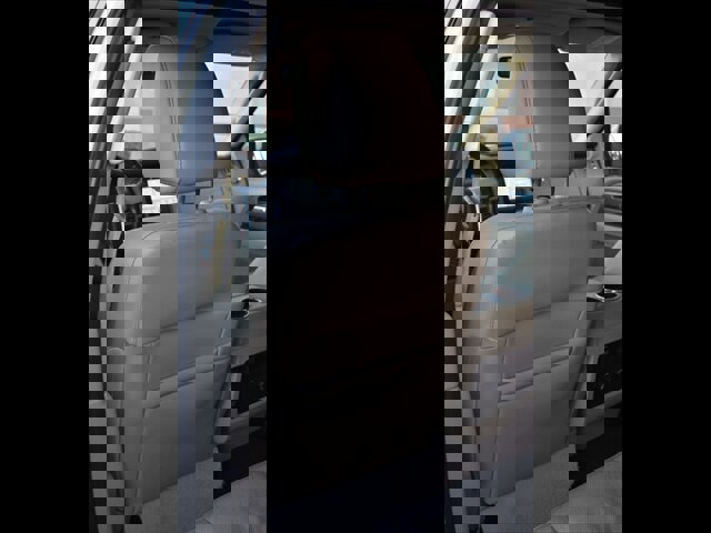 Used 2017 Ford Expedition Limited w/ Equipment Group 301A image 23