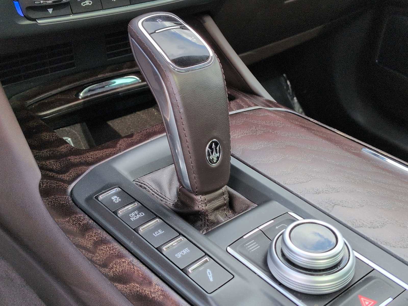 Used 2019 Maserati Levante S GranLusso image 34