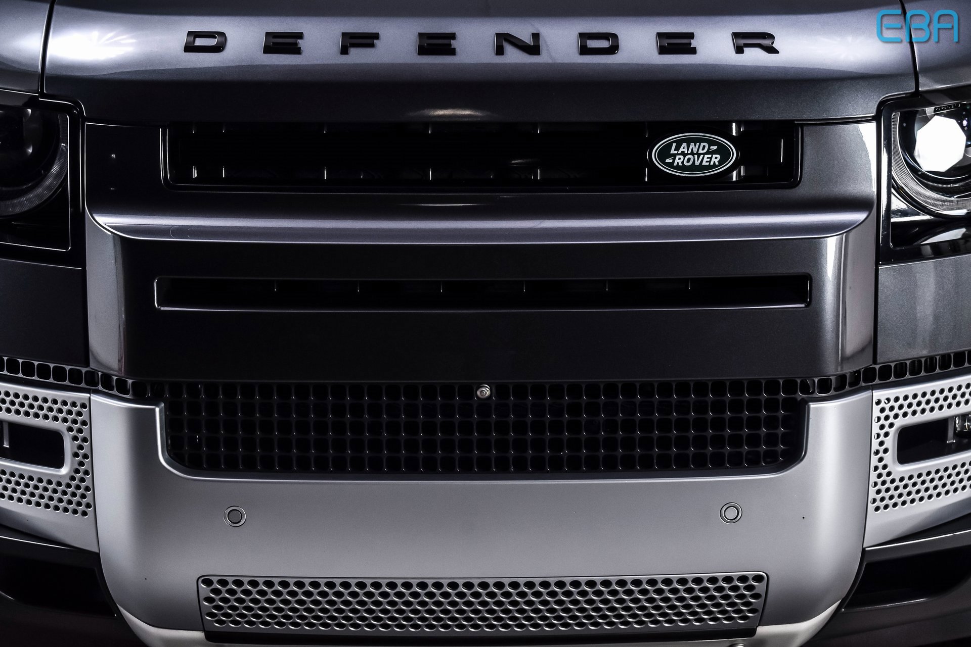 Used 2021 Land Rover Defender 110 SE image 9