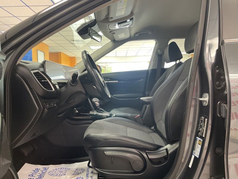 Certified 2024 Kia Seltos S AWD/4WD image 17