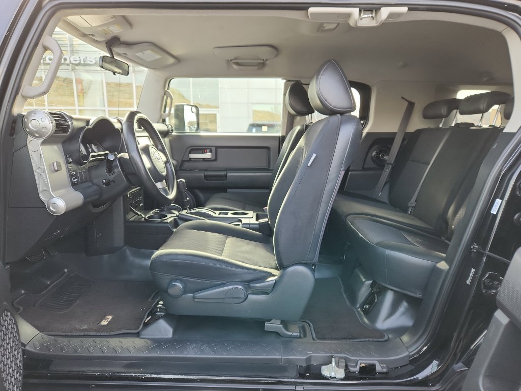 Used 2008 Toyota FJ Cruiser 4WD image 13