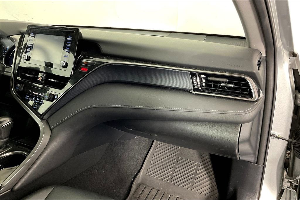 Used 2022 Toyota Camry SE image 22