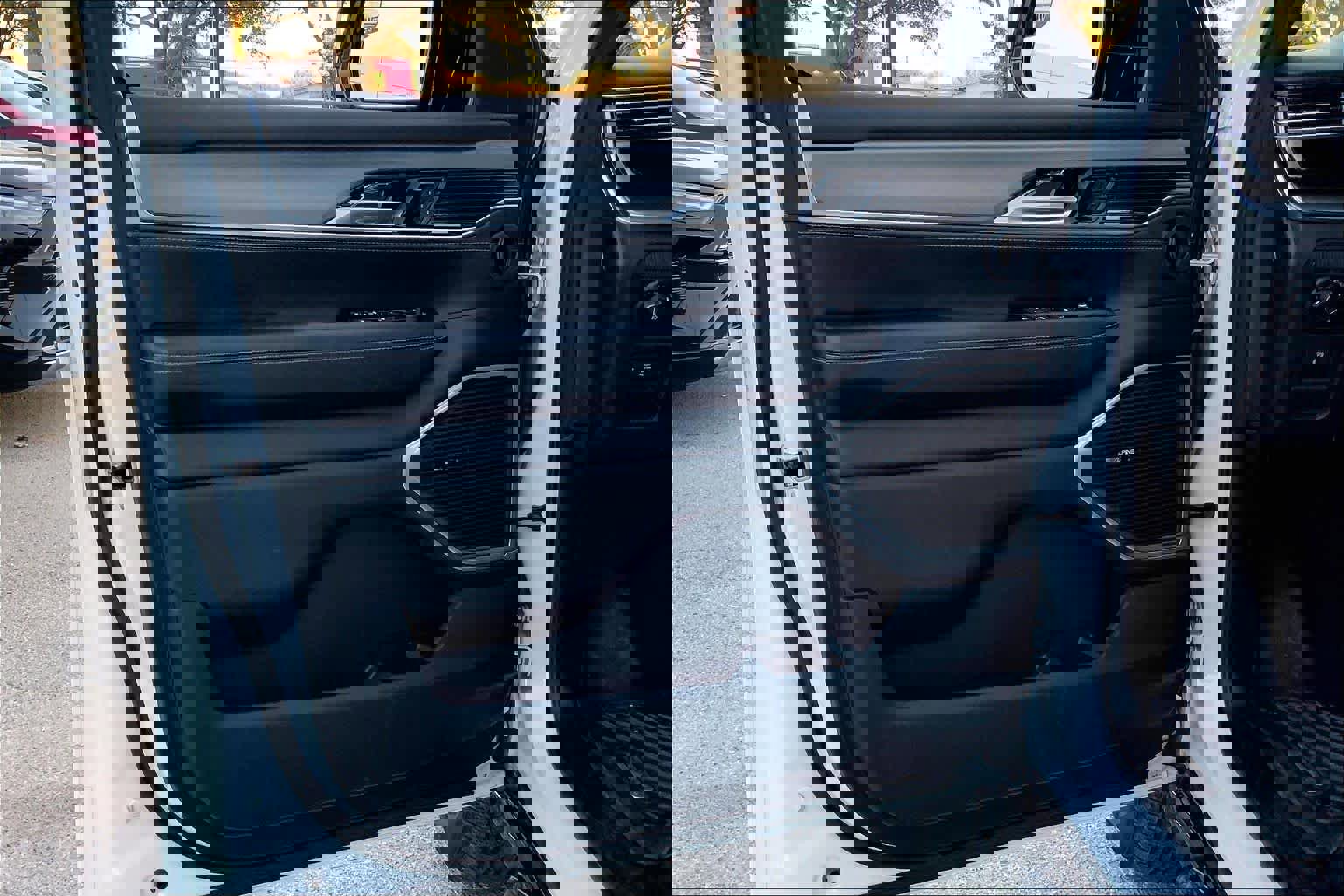 Used 2023 Jeep Wagoneer Series II image 20