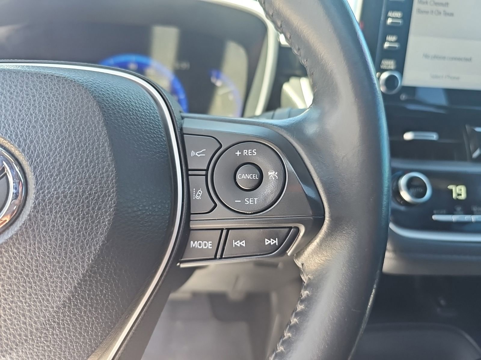 Used 2020 Toyota Corolla XSE FWD image 16