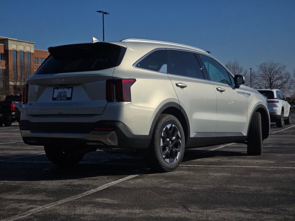 New 2026 Kia Sorento S w/ S Panoramic Sunroof Package image 17