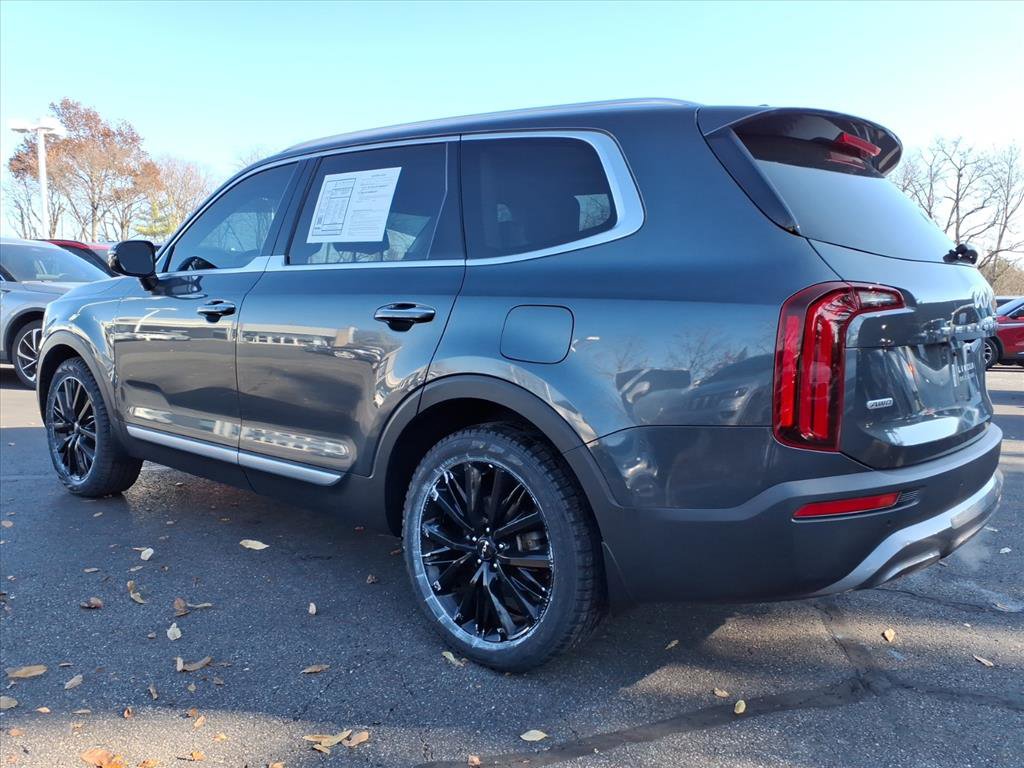 Used 2022 Kia Telluride SX w/ SX Prestige Package image 5