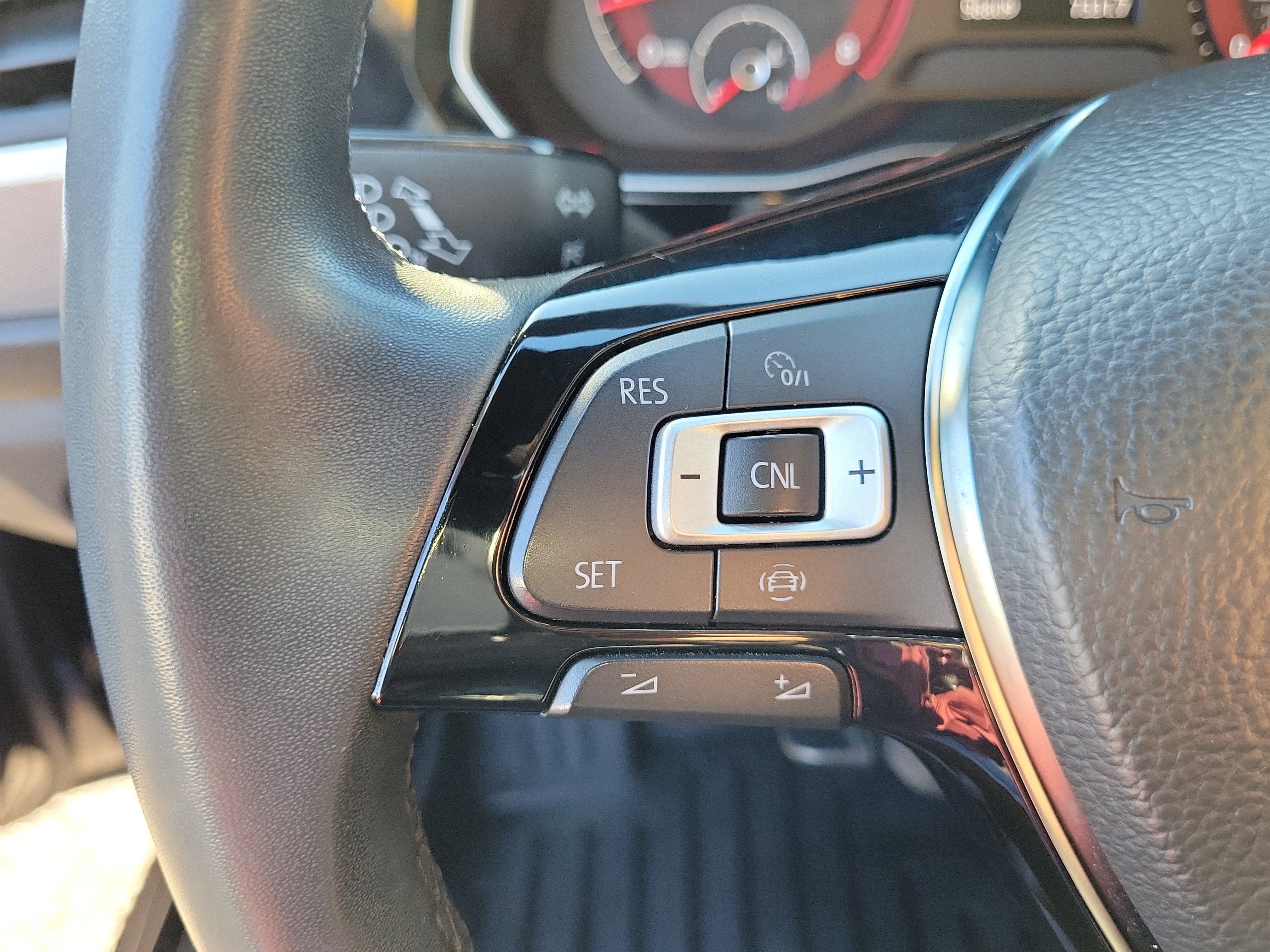 Used 2020 Volkswagen Jetta SE image 24