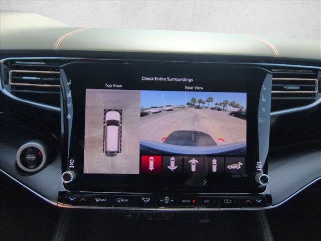 New 2026 Jeep Grand Wagoneer L Summit AWD/4WD image 12