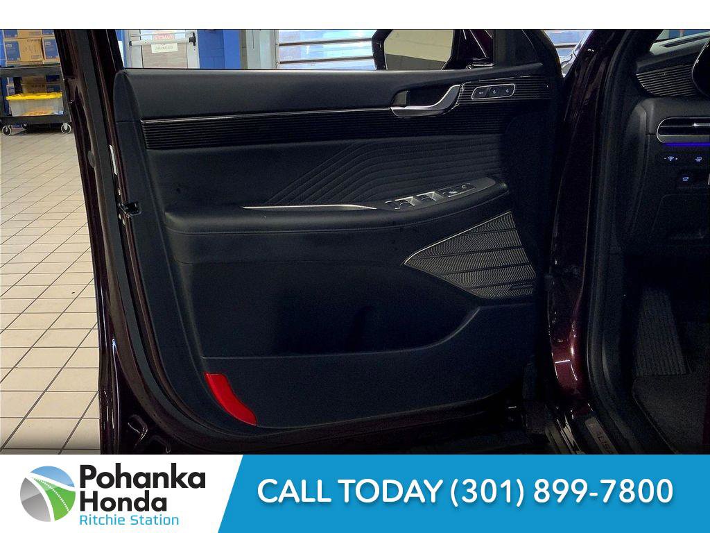 Used 2025 Hyundai Palisade Calligraphy image 25