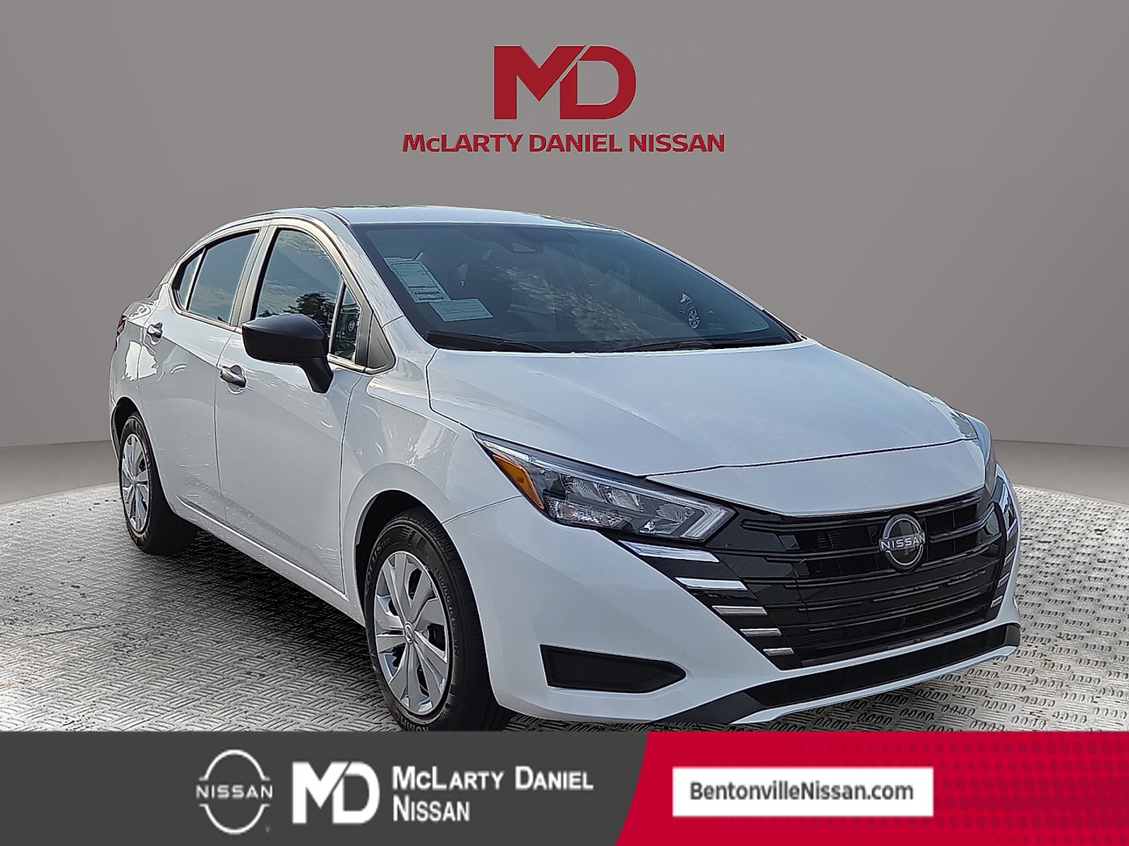 New 2025 Nissan Versa S w/ Trunk Package