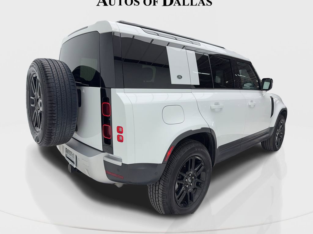 Used 2024 Land Rover Defender 110 S image 9