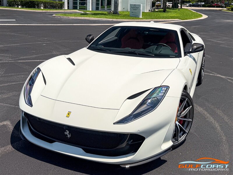 Used 2019 Ferrari 812 Superfast RWD image 7