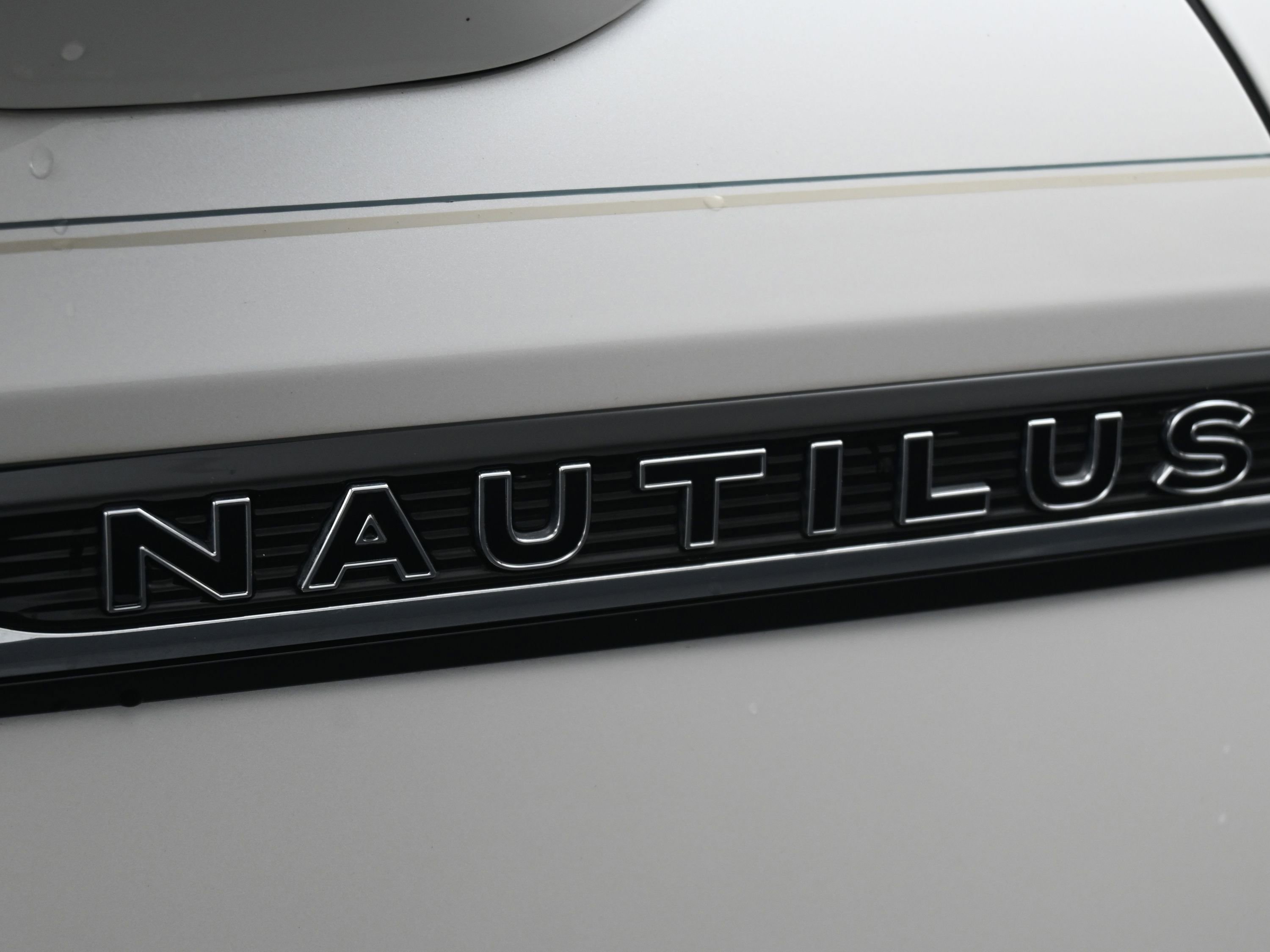 Used 2019 Lincoln Nautilus Black Label image 10