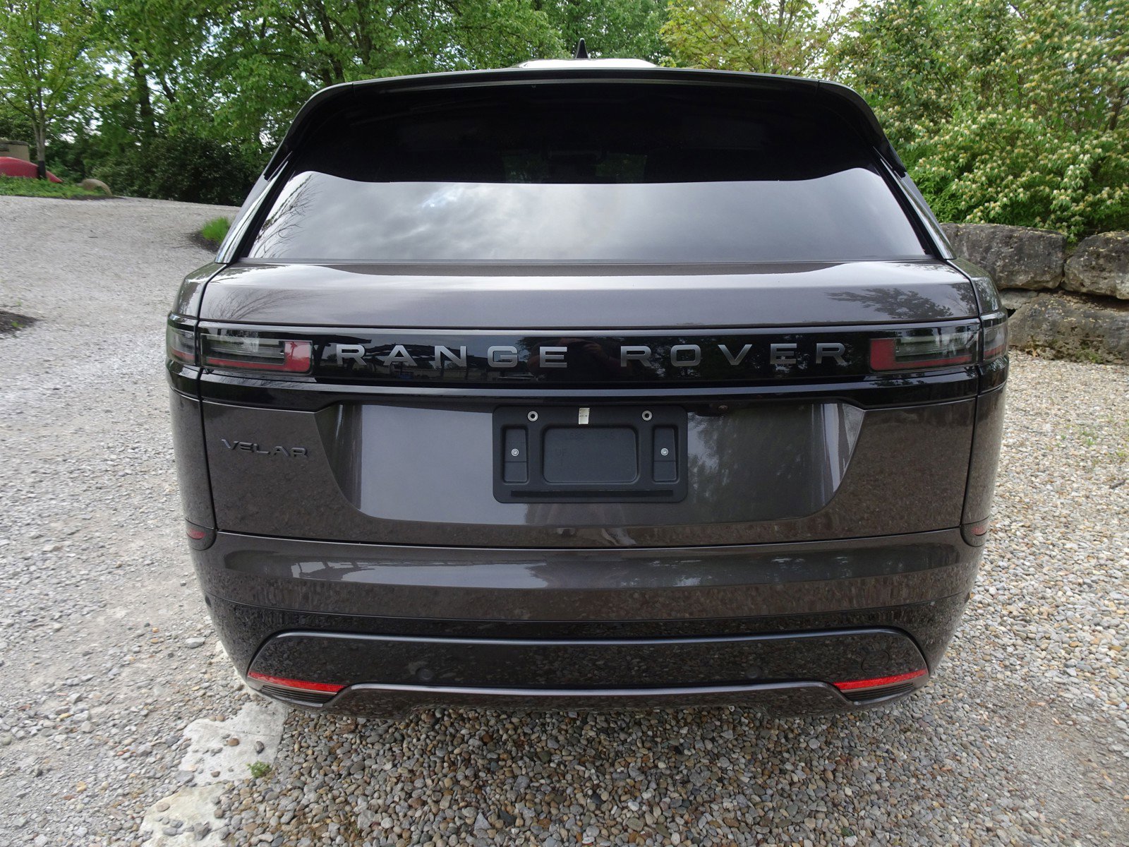 New 2025 Land Rover Range Rover Velar Dynamic SE image 10
