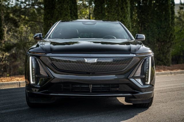 Used 2024 Cadillac Lyriq Tech image 16
