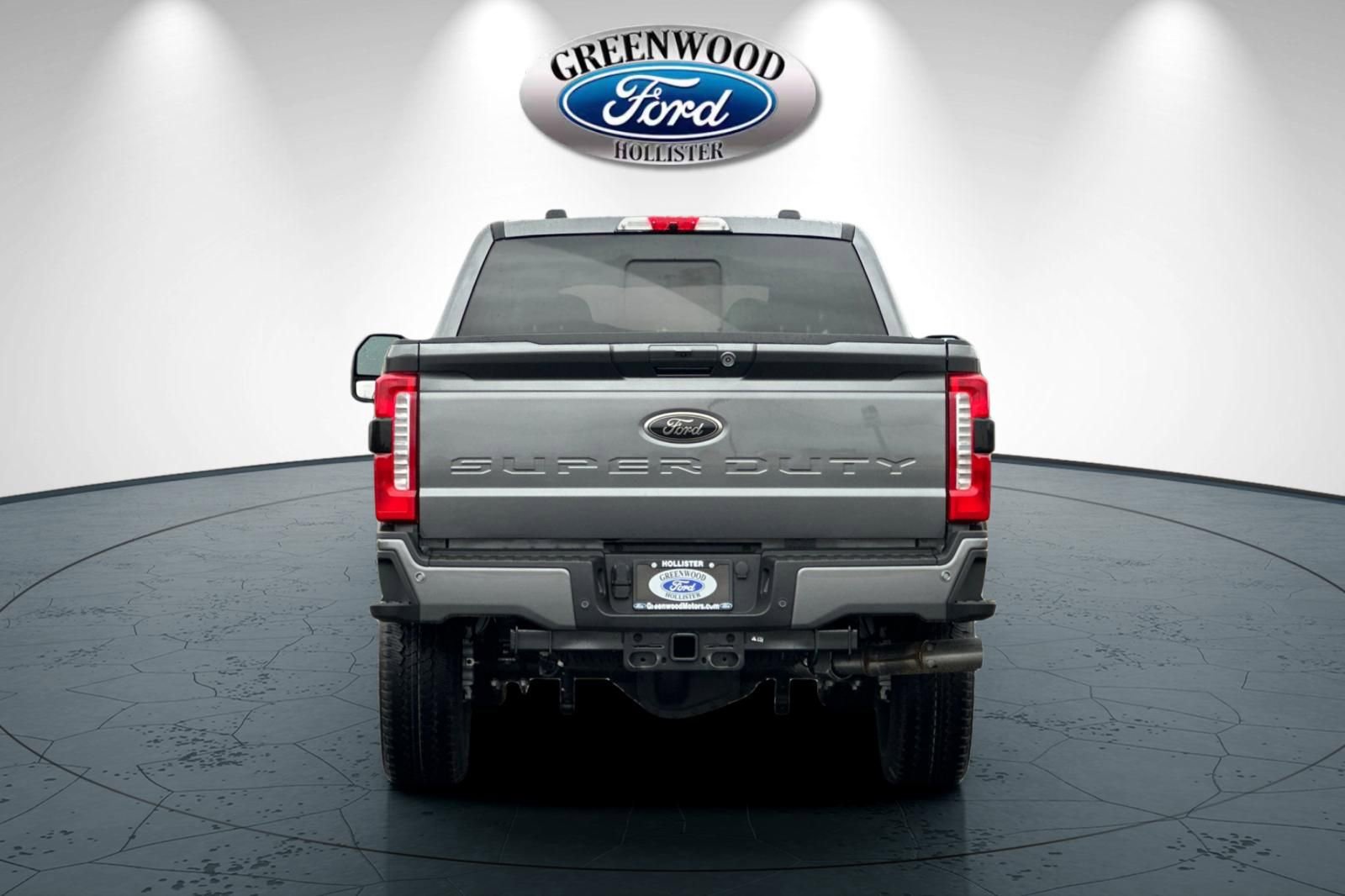 New 2026 Ford F350 Lariat w/ Black Appearance Package image 5