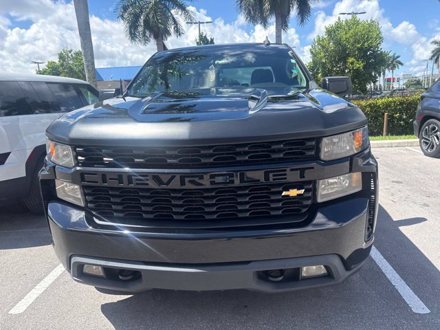 Used 2021 Chevrolet Silverado 1500 Custom w/ Safety Confidence Package RWD image 2