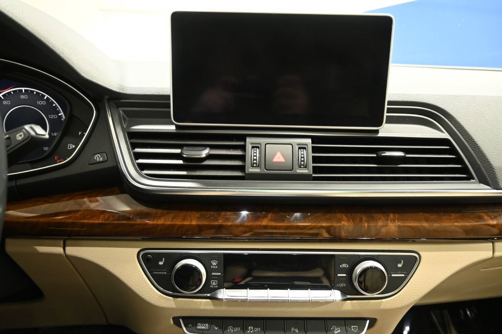 Used 2018 Audi Q5 2.0T Premium Plus w/ Premium Plus Package image 21
